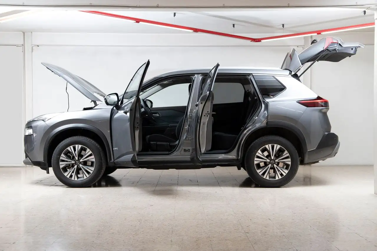 Renting Nissan X-Trail 1.5 e-Power N-Connecta 4×2 5pl. 152kW Gris 2