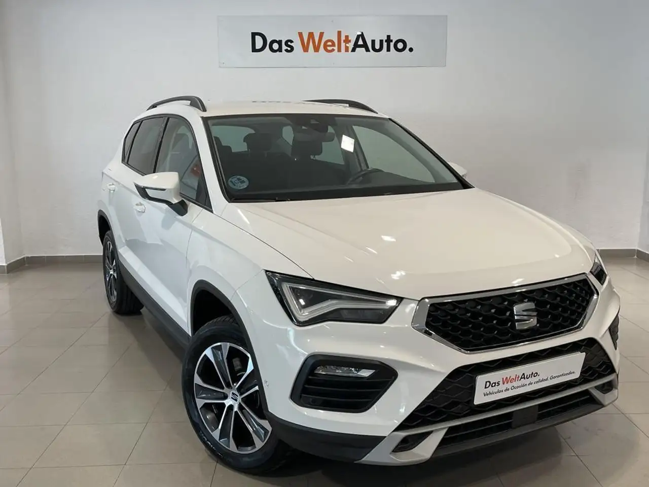 Renting SEAT Ateca 1.5 EcoTSI S&S Style DSG Blanco