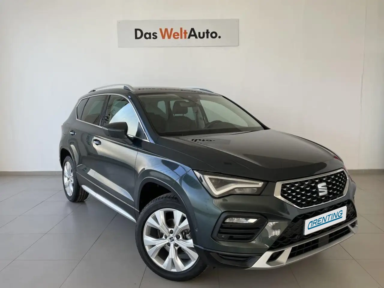 Renting SEAT Ateca 1.5 EcoTSI S&S X-Perience XM DSG Gris