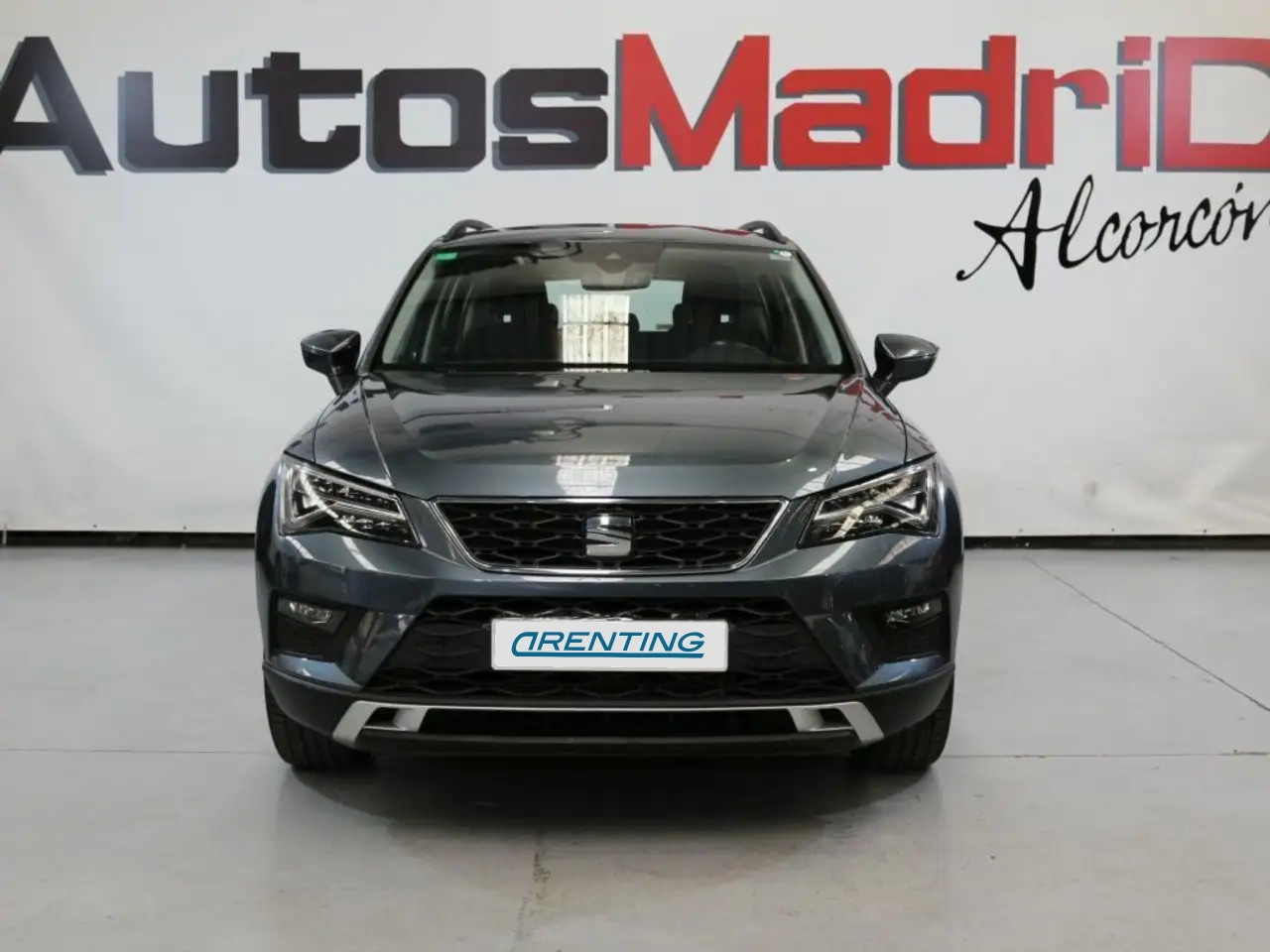 Renting SEAT Ateca 1.5 TSI 110kW DSG S&S Style Edition Nav Gris