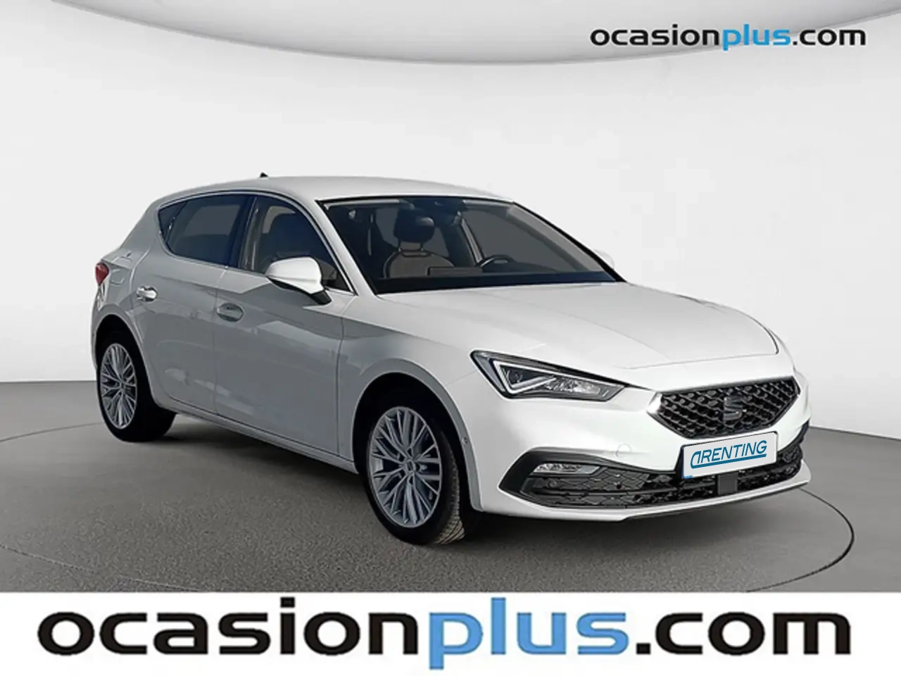 Renting SEAT Leon 1.5 TSI S&S Xcellence 150 Blanco 1