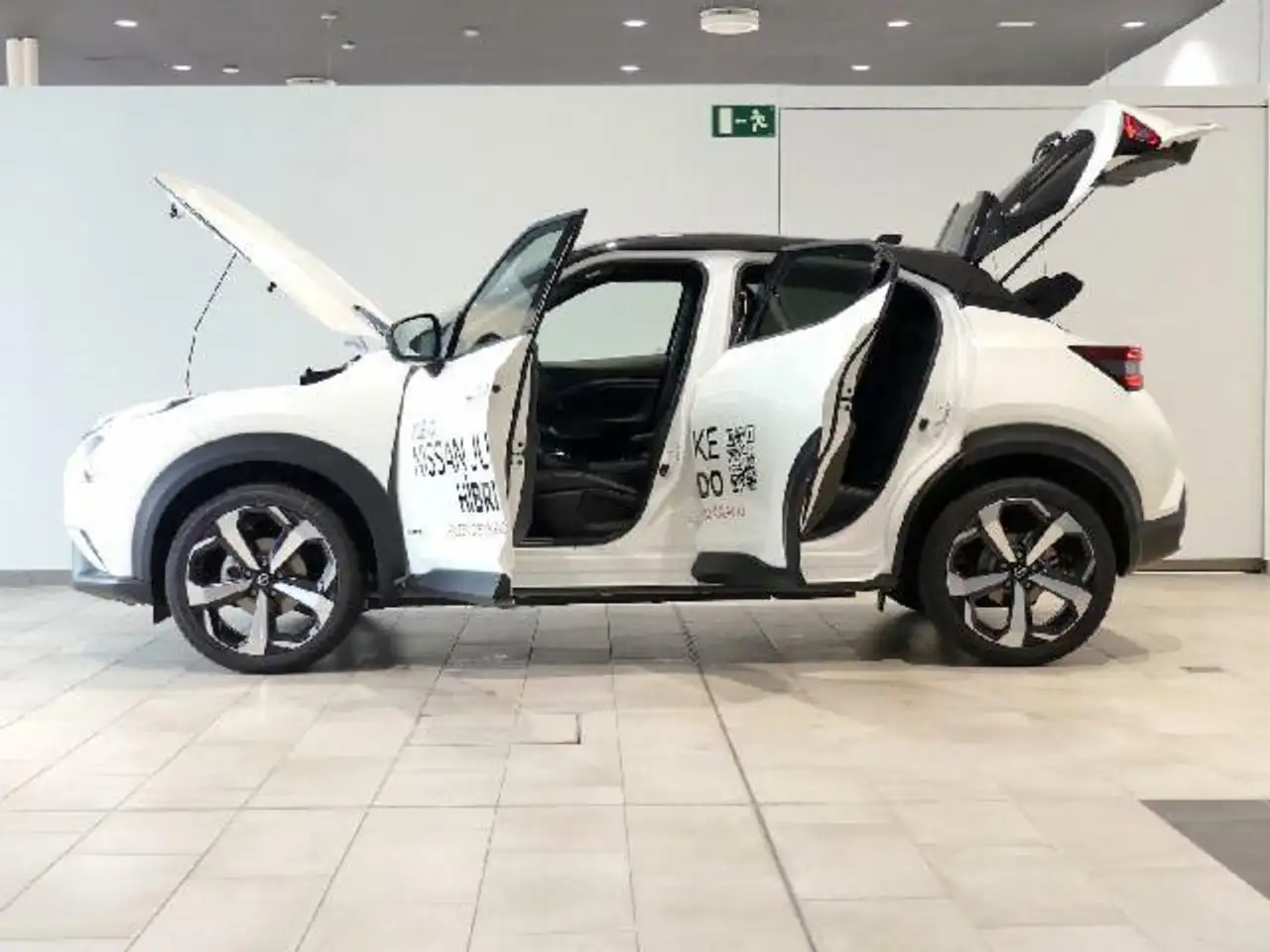 Renting Nissan Juke 1.6 HYBRID HEV 105KW TEKNA AUTO 143 5P Blanco