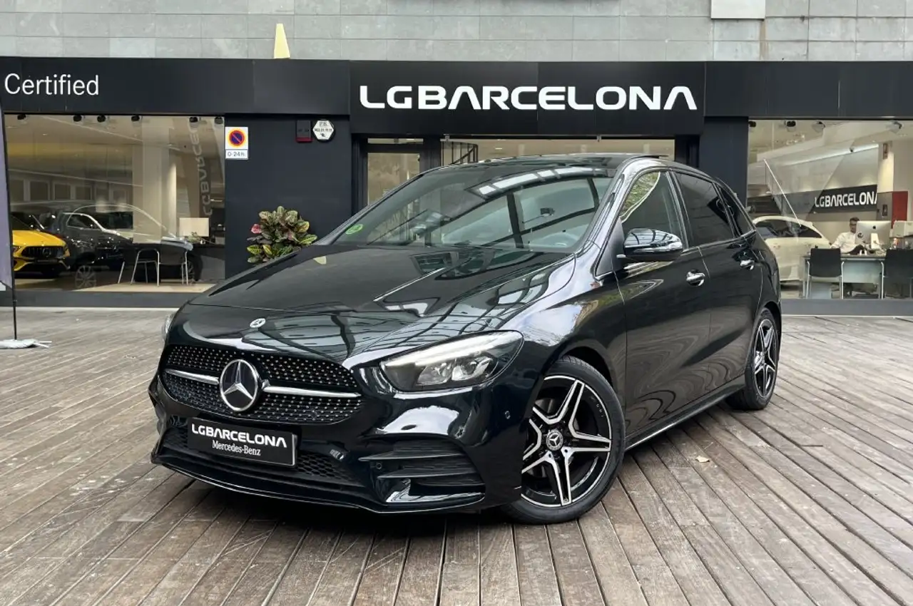 Renting Mercedes-Benz B 180 180d 8G-DCT Negro 6