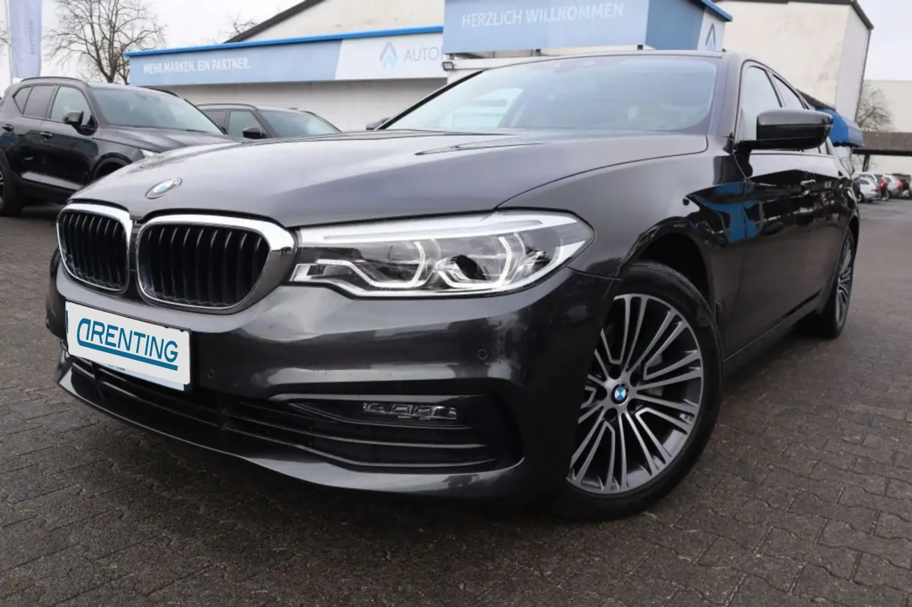 Renting BMW 520 190cv Automático de 4 Puertas 1