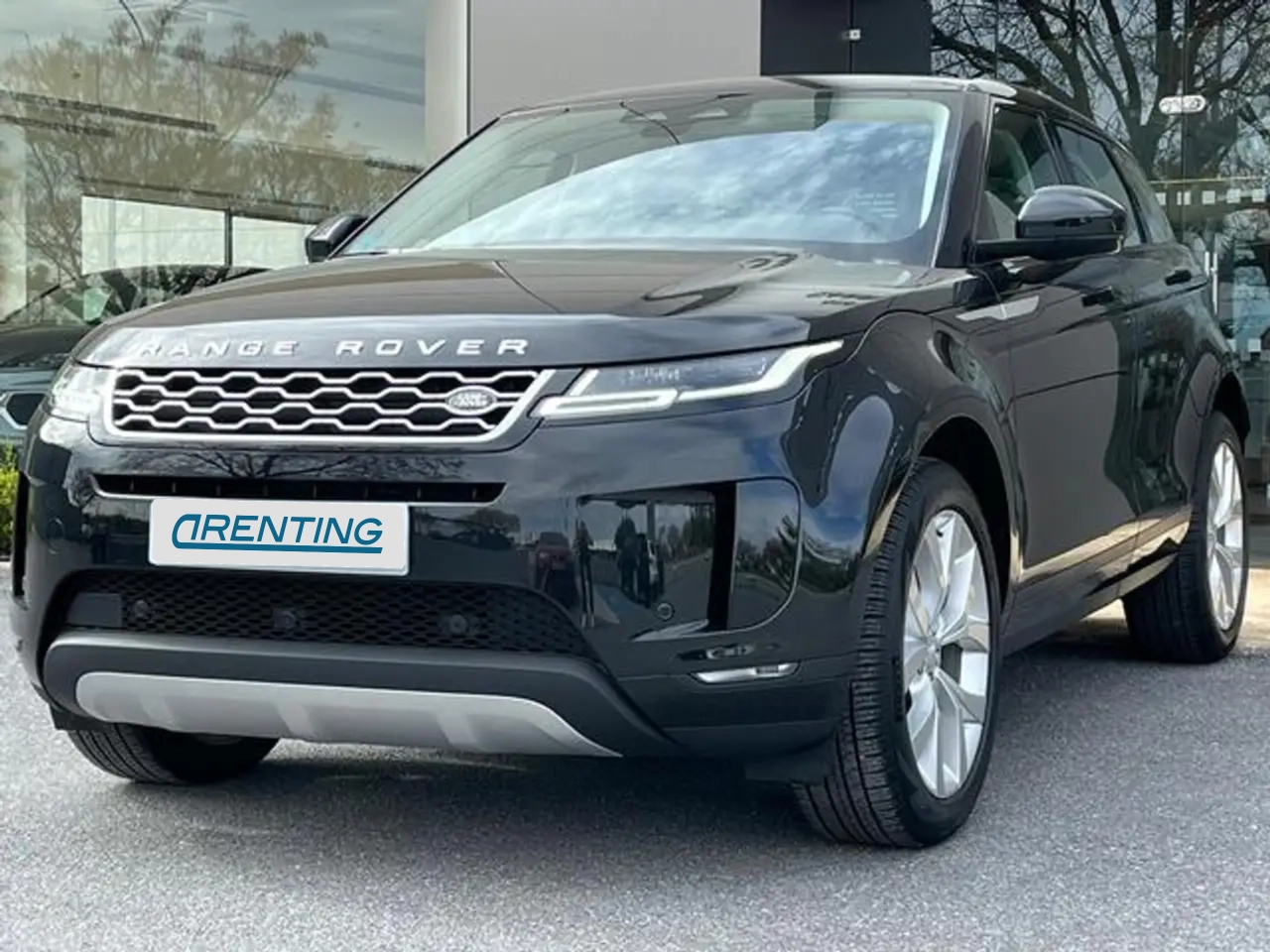 Renting Land Rover Range Rover Evoque 2.0D I4 MHEV SE AWD Aut. 163 Negro