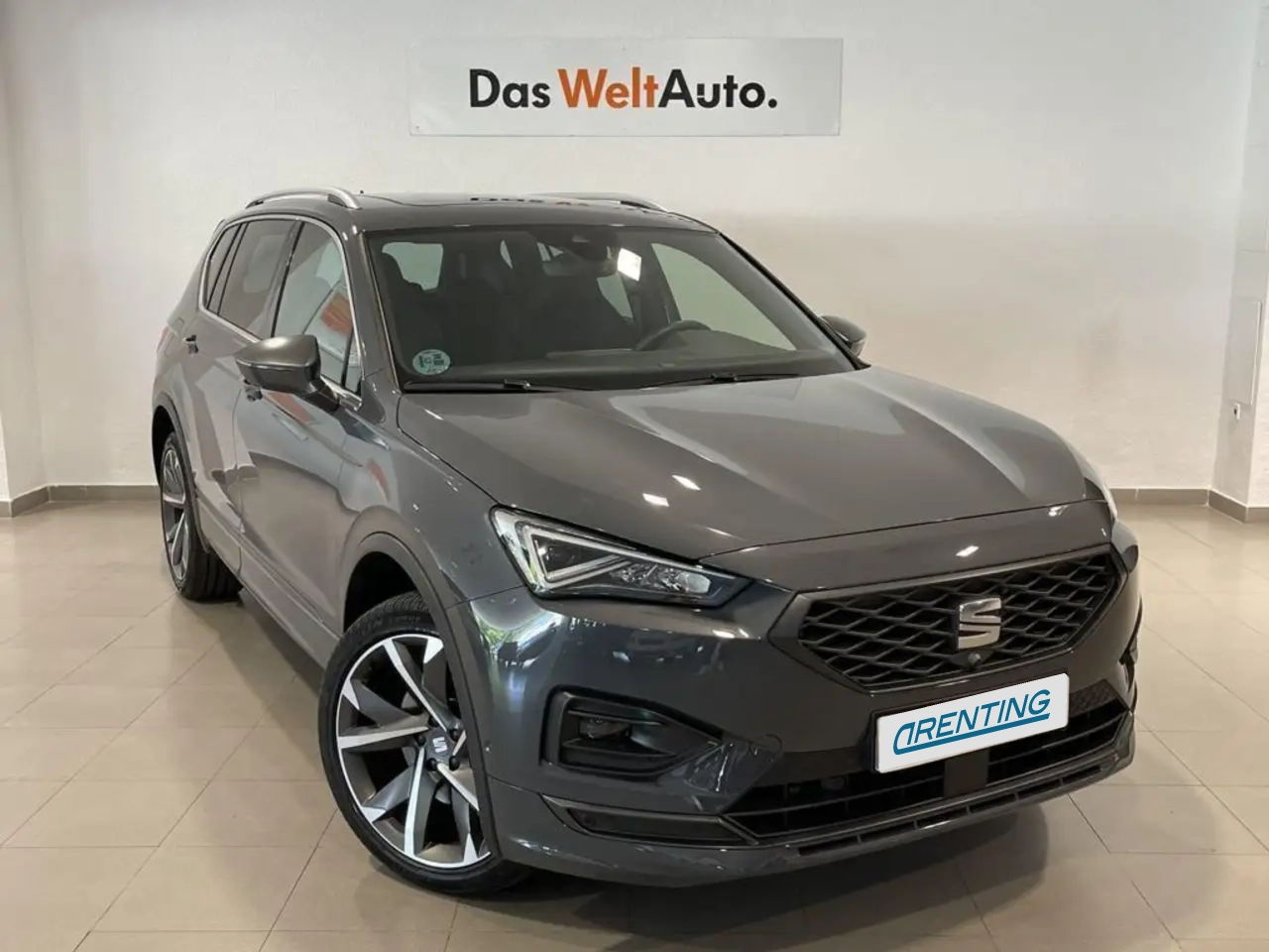 Renting SEAT Tarraco 2.0TDI S&S FR DSG 4Drive 200 Gris