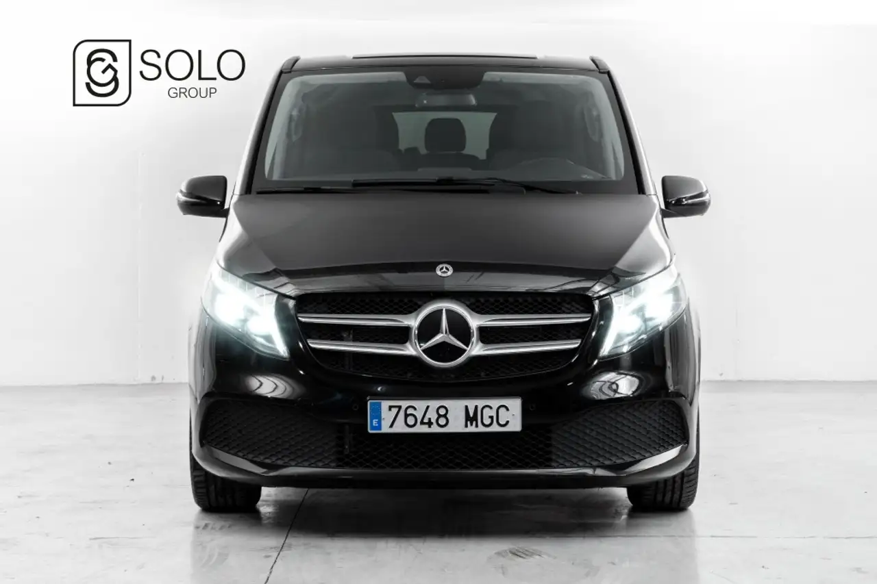 Renting Mercedes-Benz V 250d Largo Avantgarde Negro 2