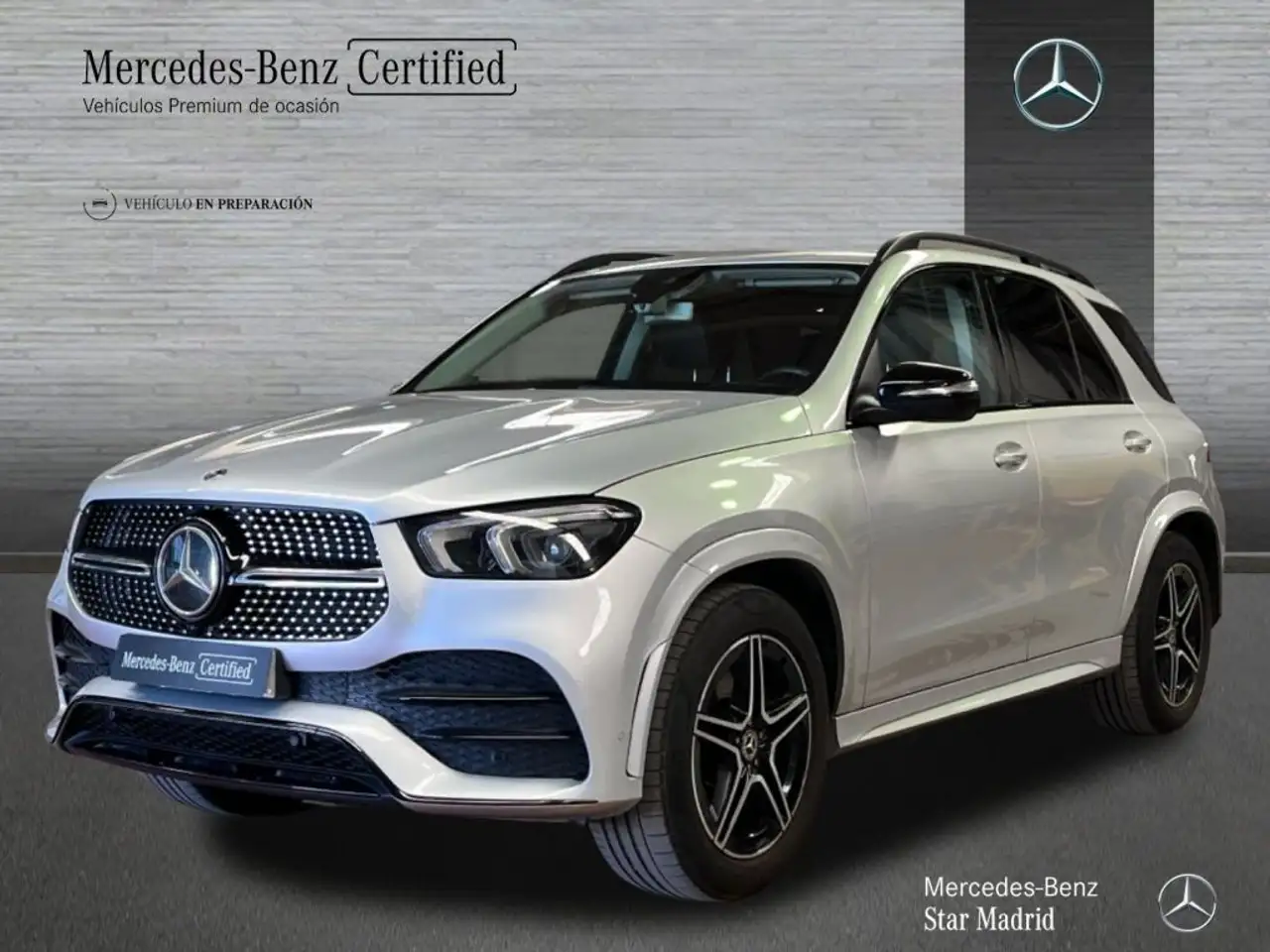 Renting Mercedes-Benz GLE 300 300d 4Matic Aut. Plateado