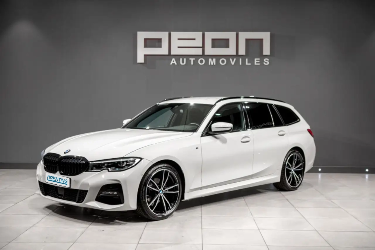 Renting BMW 320 320dA xDrive Touring Blanco