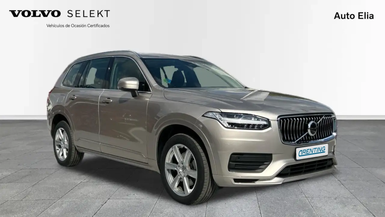 Renting Volvo XC90 B5 Core AWD Aut. Gris 1