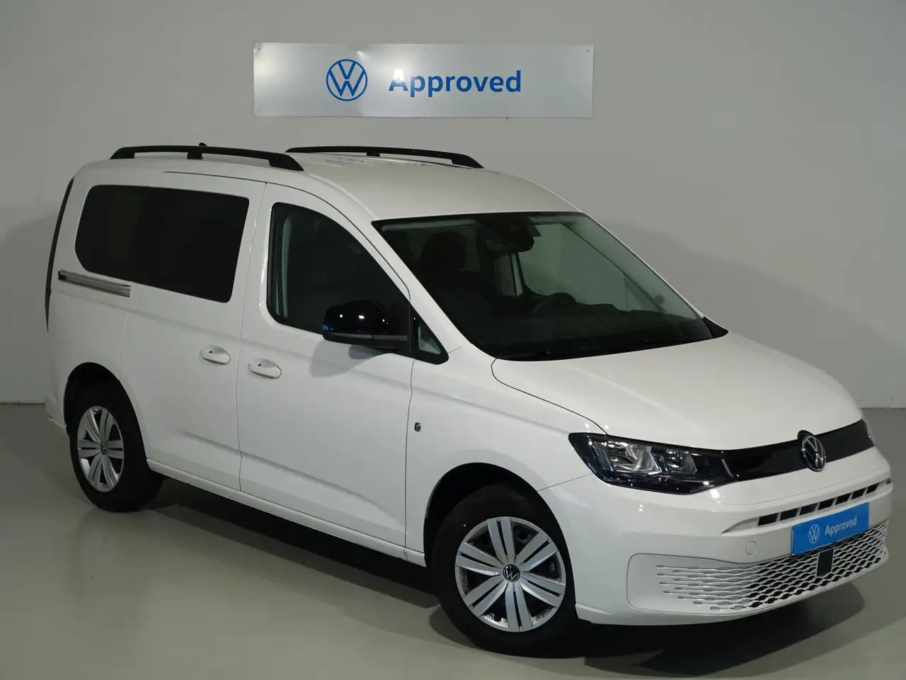 Renting Volkswagen Caddy Origin 2.0 TDI 75kW (102CV) Blanco