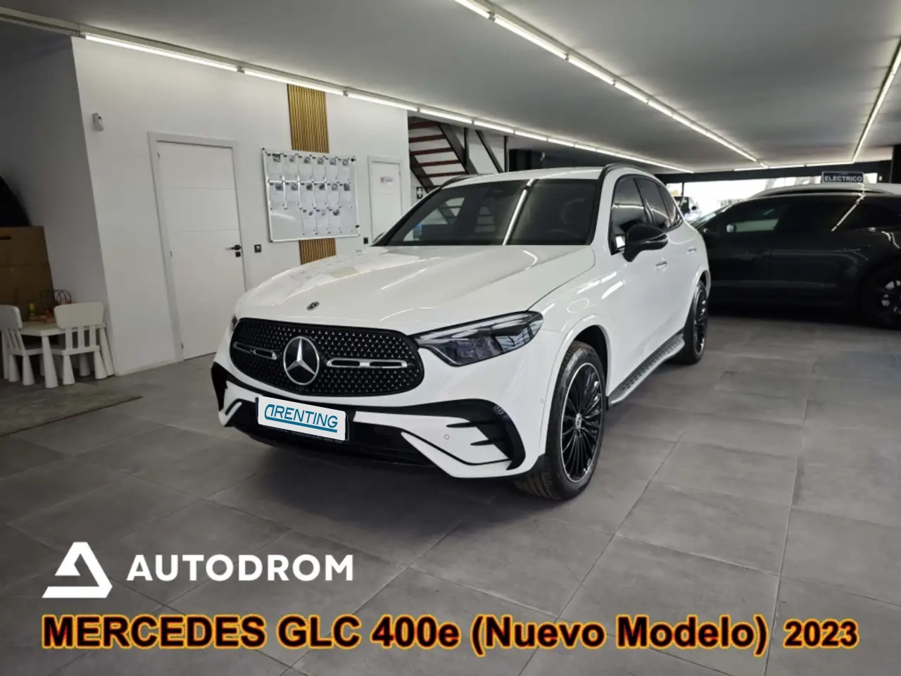 Renting Mercedes-Benz GLC 300 Coupé 300e 4Matic Blanco