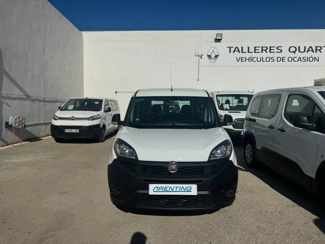 Renting Fiat Dobló Panorama 1.3Mjt Pop 70kW N1 Blanco