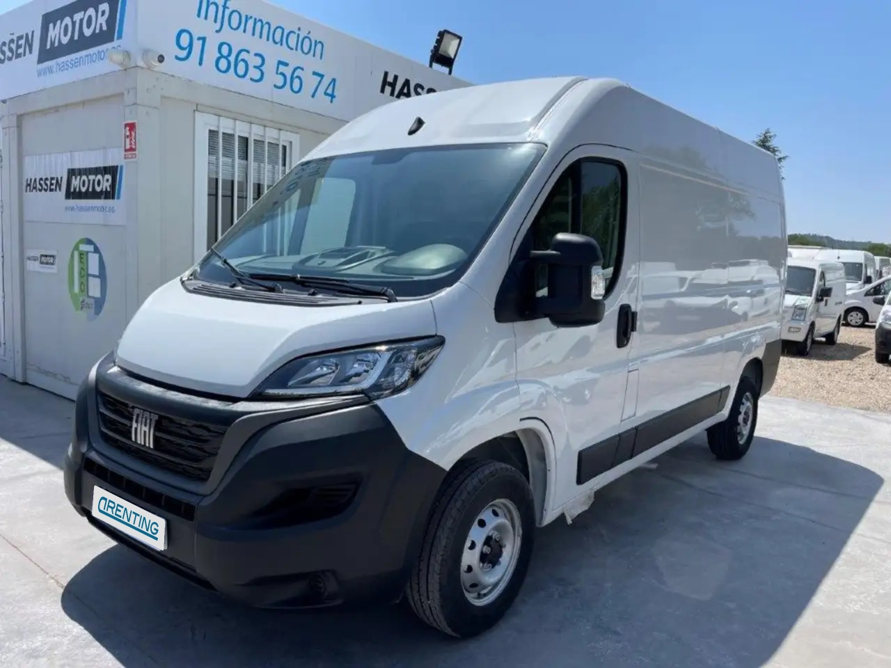 Renting Fiat Ducato Fg. 35 2.2BlueHDi L2 H2 140CV Blanco