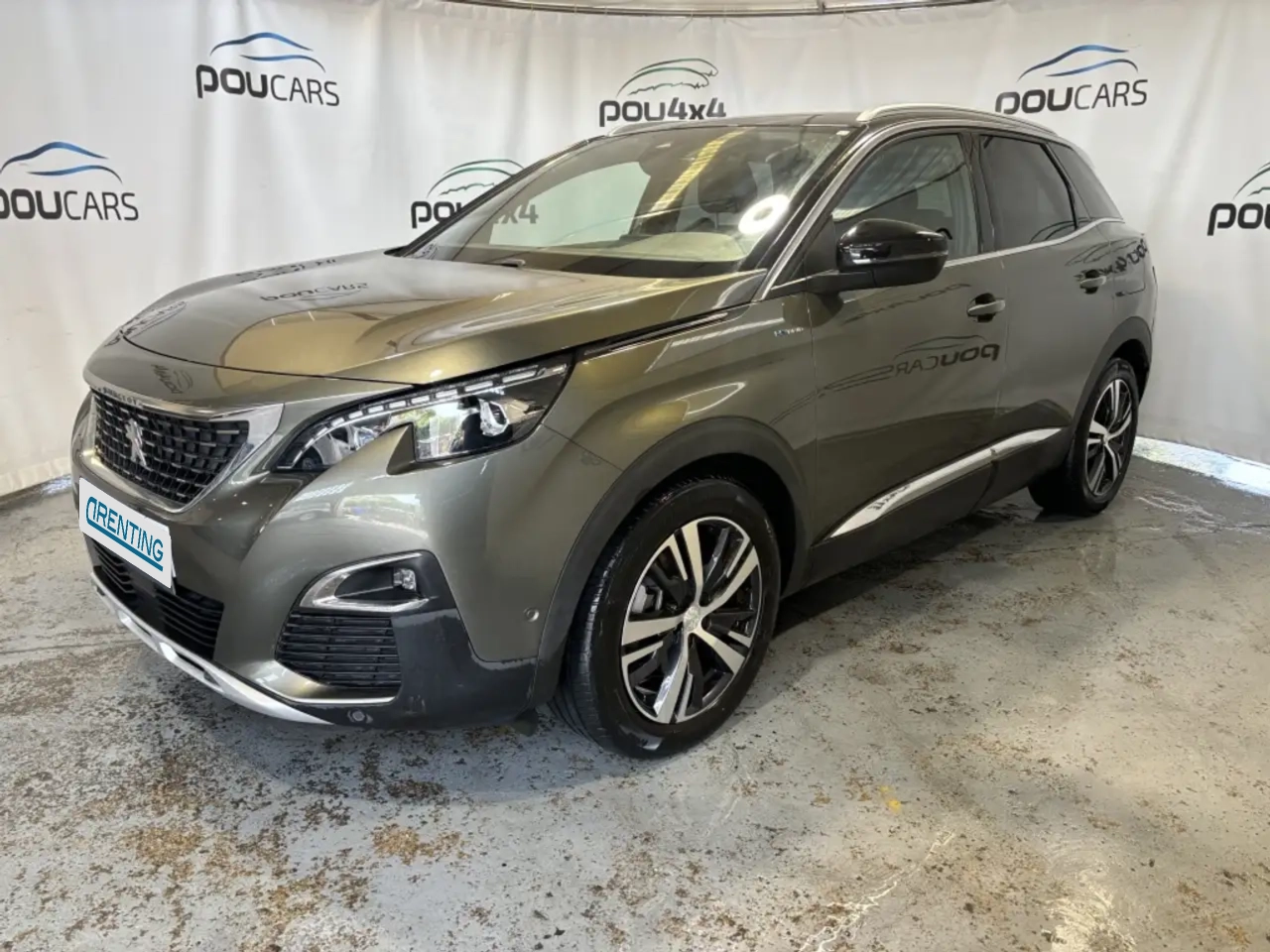 Renting Peugeot 3008 Hybrid 225 GT Line e-EAT8 Gris