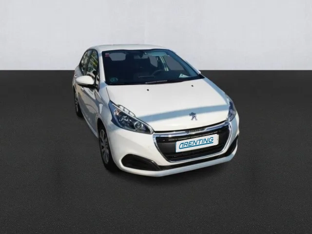 Renting PEUGEOT 208 1.5 BlueHDi S&S Active 100