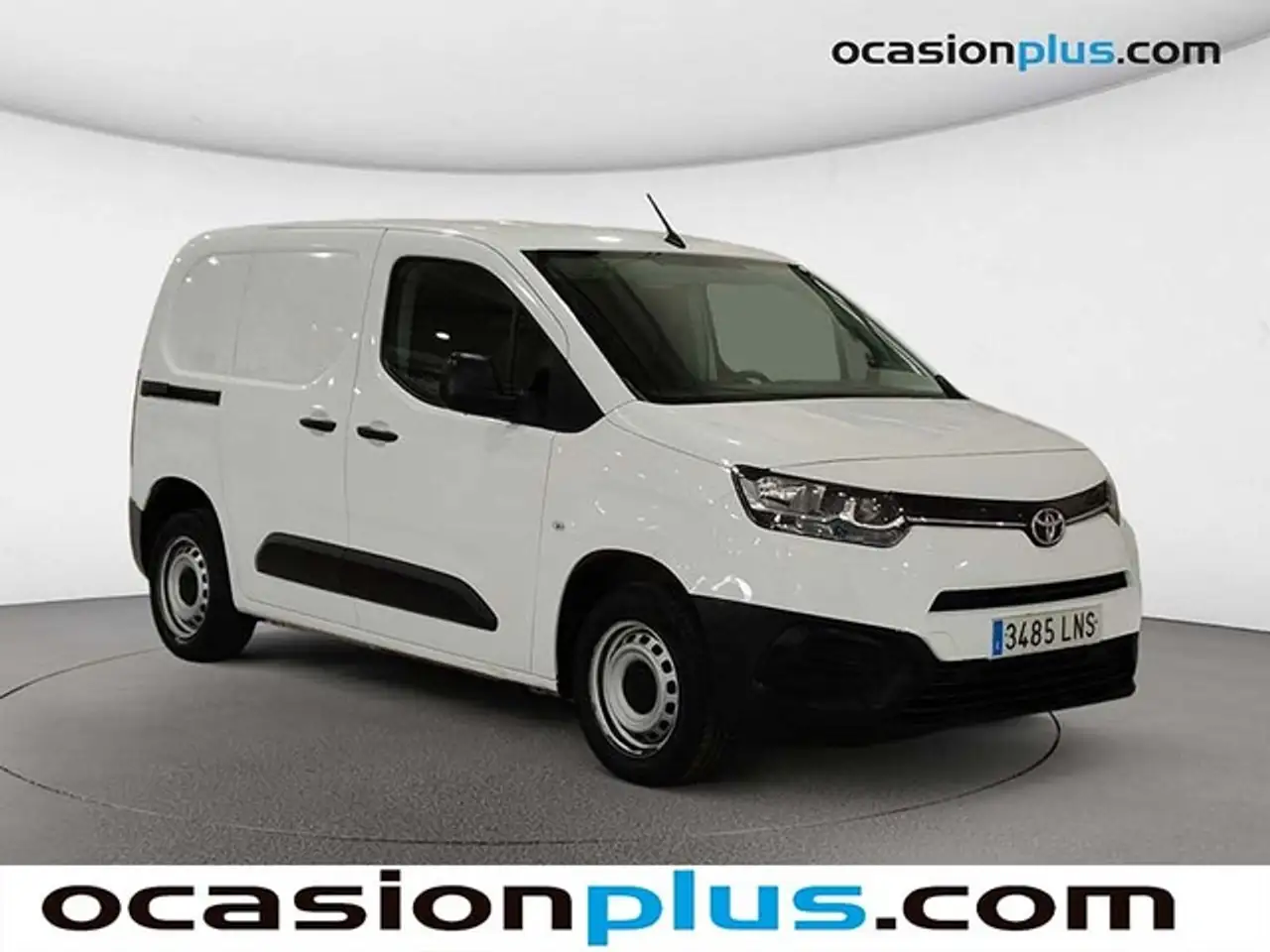 Renting Toyota Proace City Van Media 1.5D GX 650kg 100 Blanco 1 1