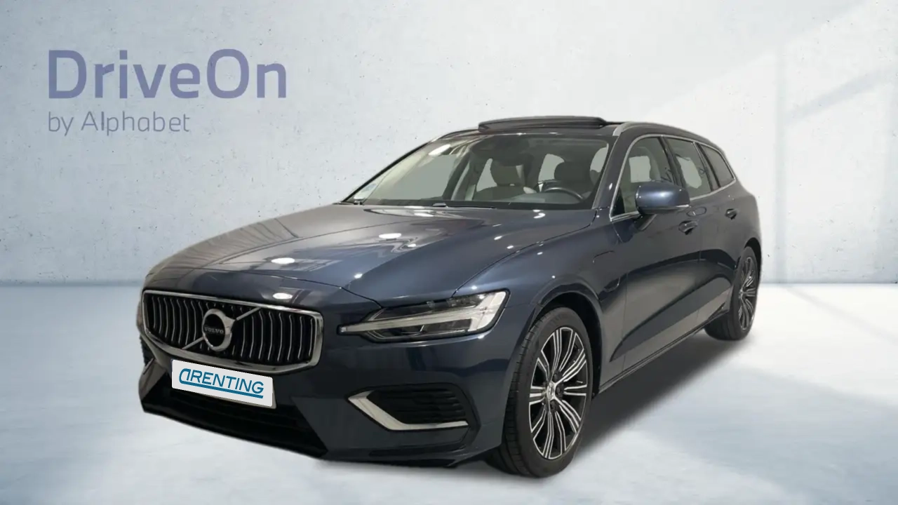 Renting Volvo V60 T6 Twin Recharge Inscription AWD Azul