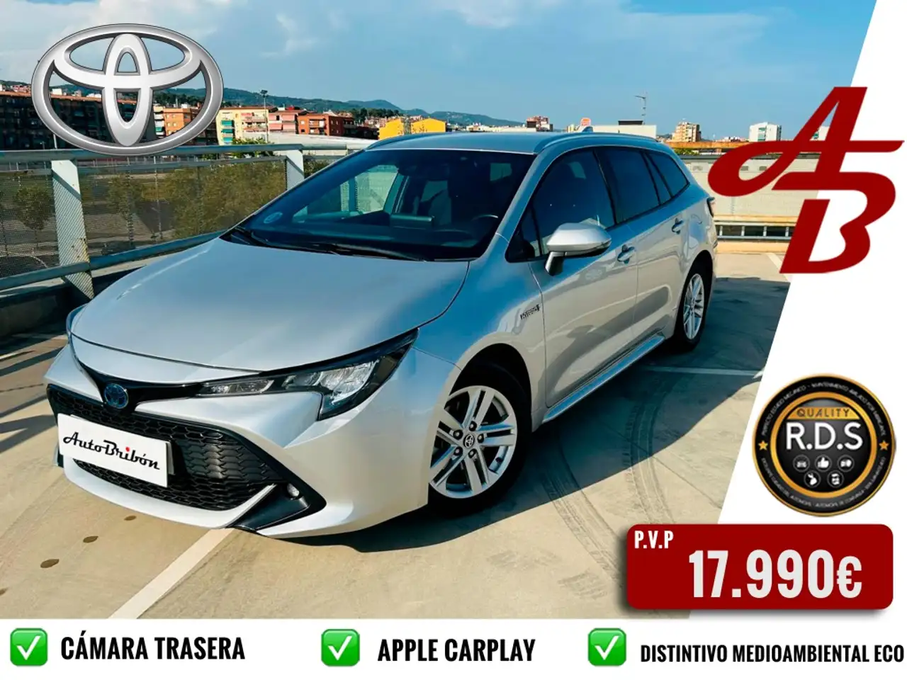 Renting Toyota Corolla Touring Sports 125H Style Plateado