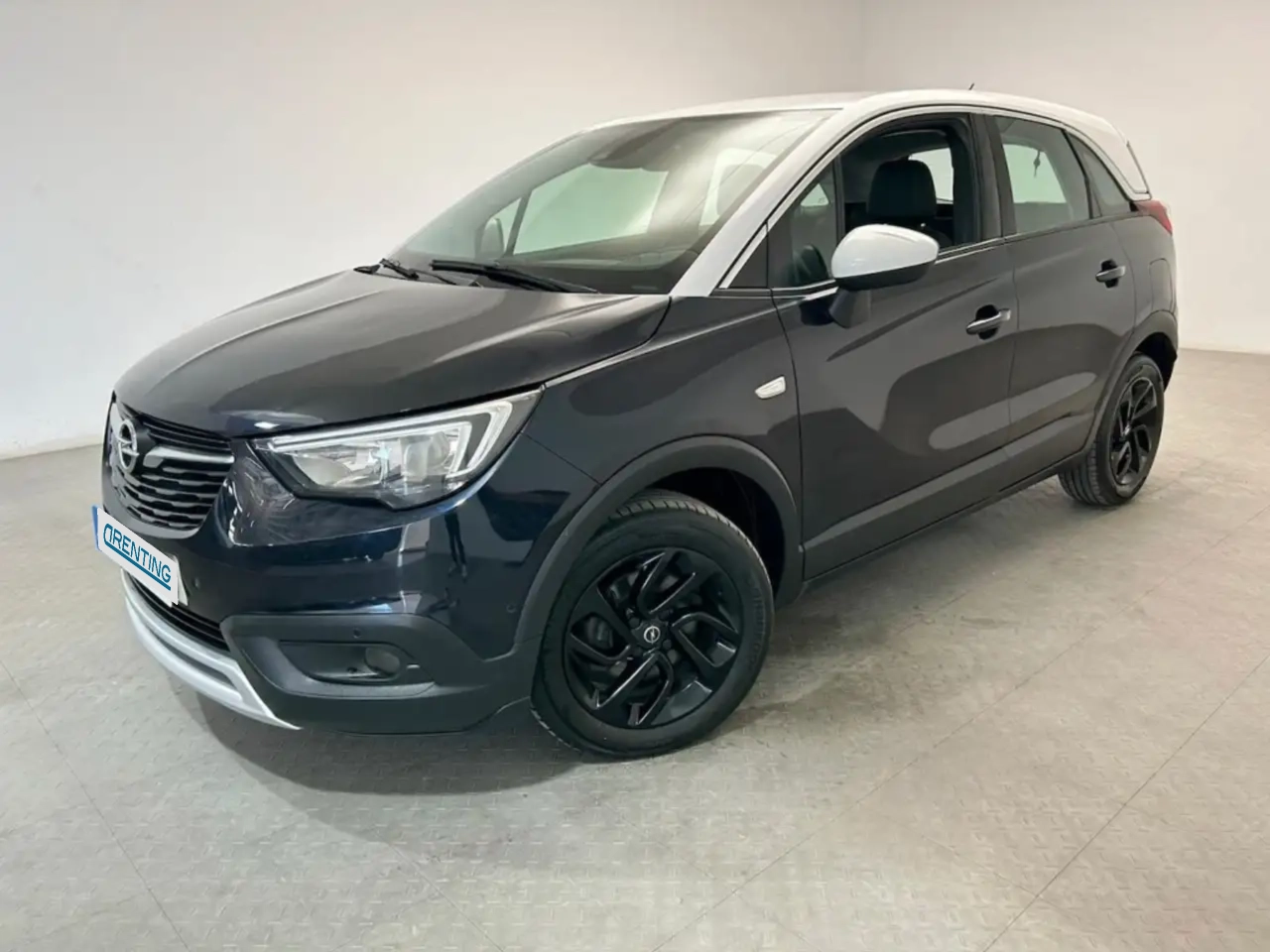 Renting Opel Crossland X 1.2T S&S Innovation 130