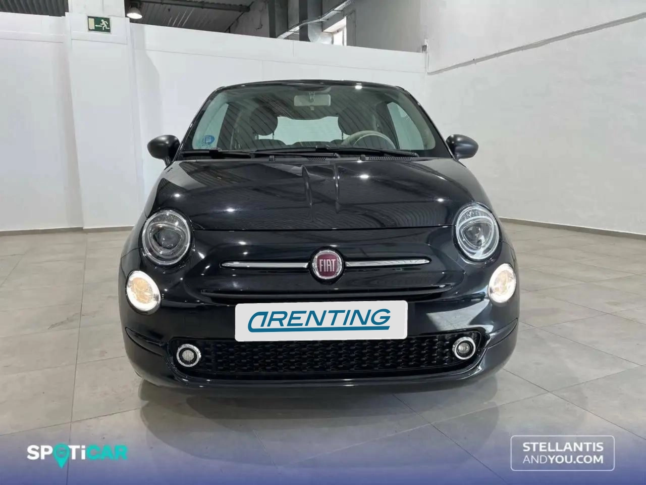 Renting Fiat 500C 1.0 Hybrid Dolcevita 52kW Negro