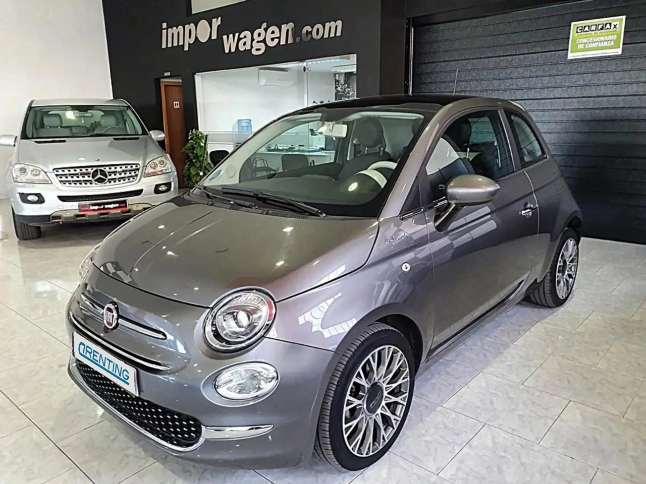 Renting Fiat 500 1.0 Hybrid Dolcevita 52kW Gris 1