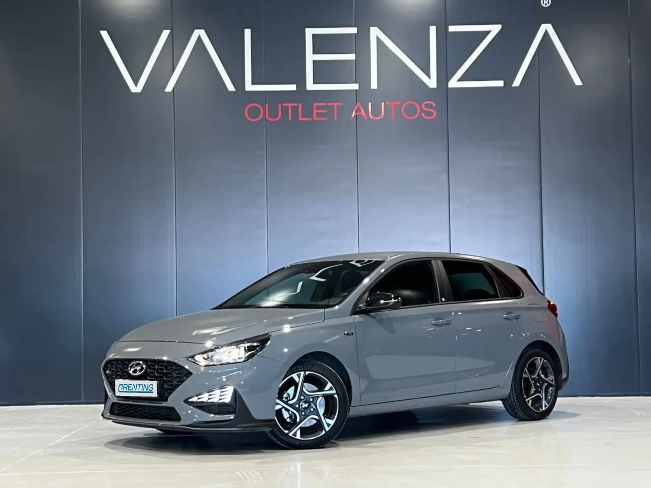 Renting Hyundai i30 1.0 TGDI N Line 48V 120 Gris