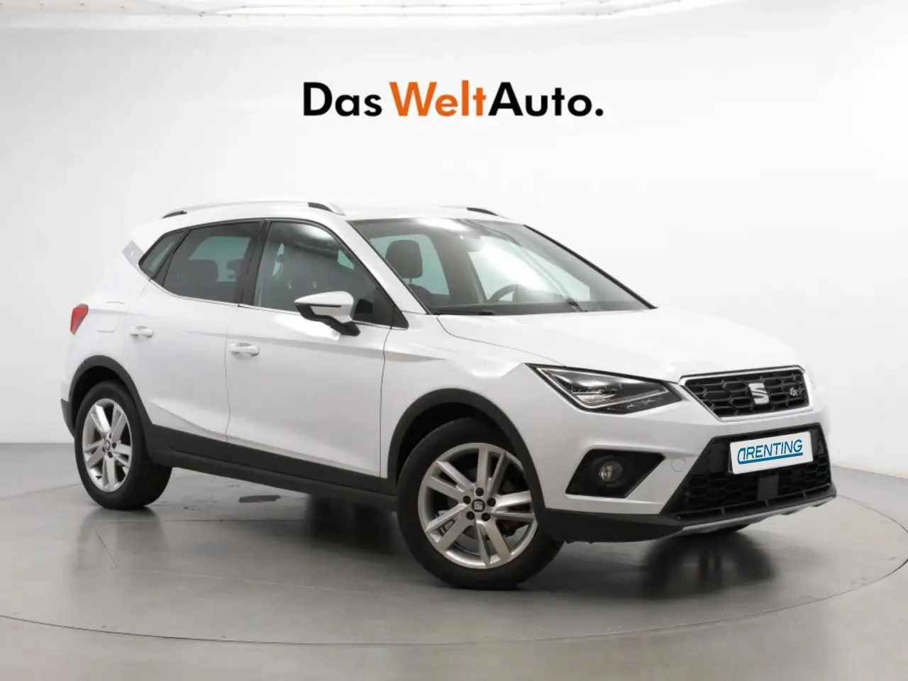 Renting SEAT Arona 1.0 TSI 85kW (115CV) DSG FR Edition Eco Blanco