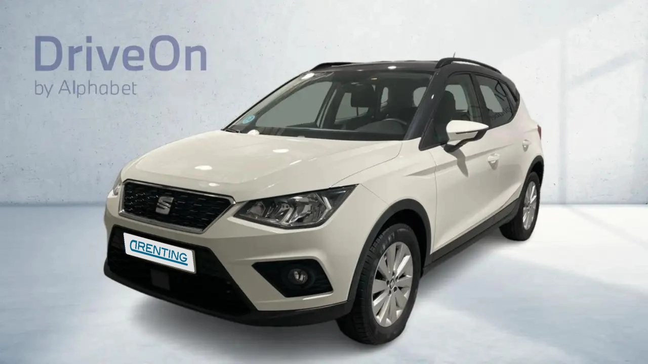 Renting SEAT Arona 1.0 TSI Ecomotive S&S Style 110 Blanco 2