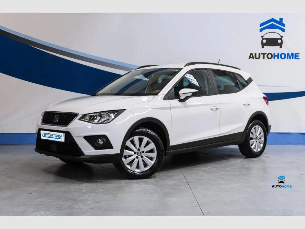 Renting SEAT Arona 1.0 TSI Ecomotive S&S Style 115 Blanco 7