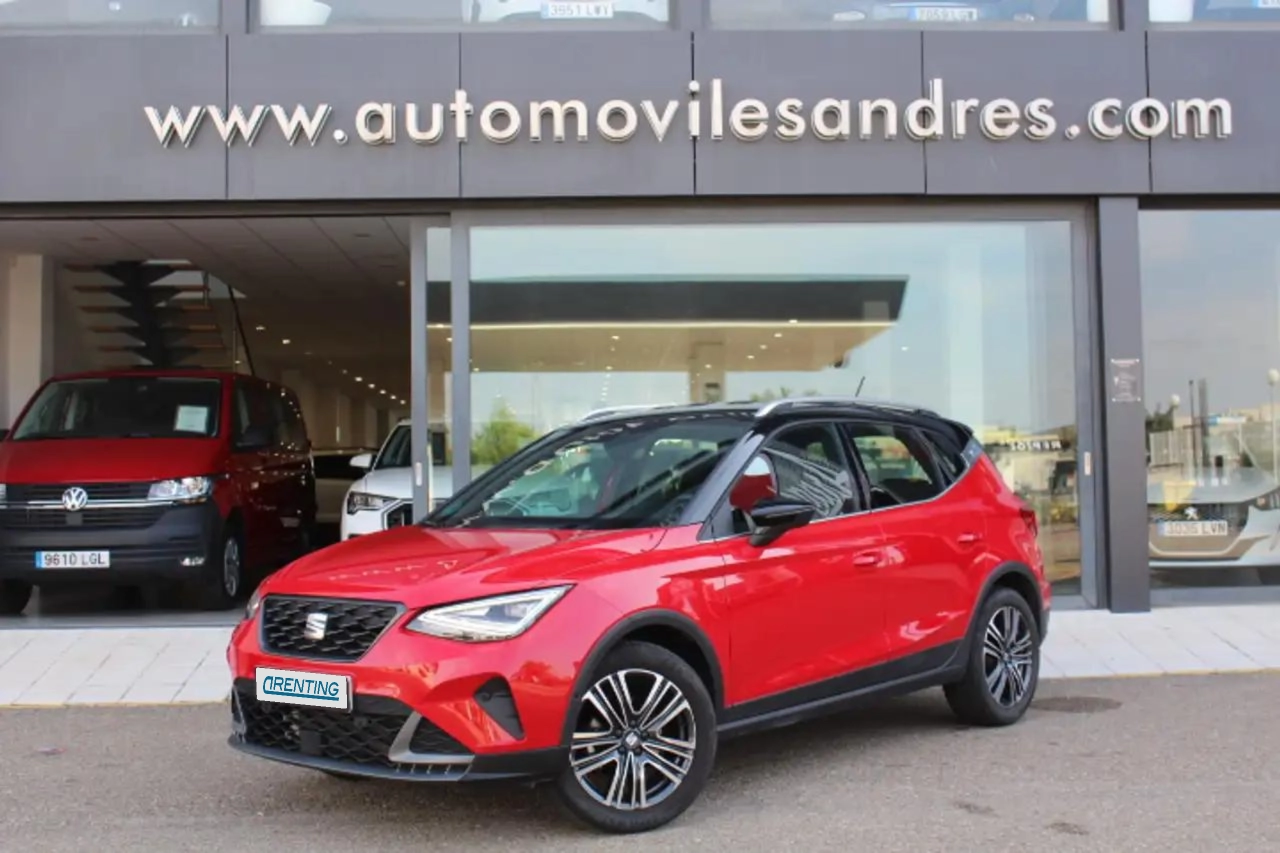 Renting SEAT Arona 1.0 TSI S&S FR 110 Rojo 1