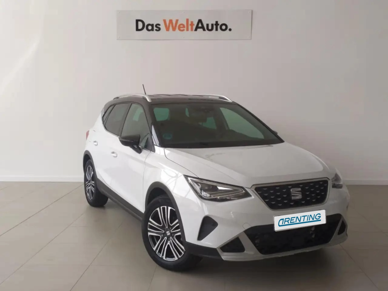 Renting SEAT Arona 1.0 TSI S&S Xperience 110 Blanco 2