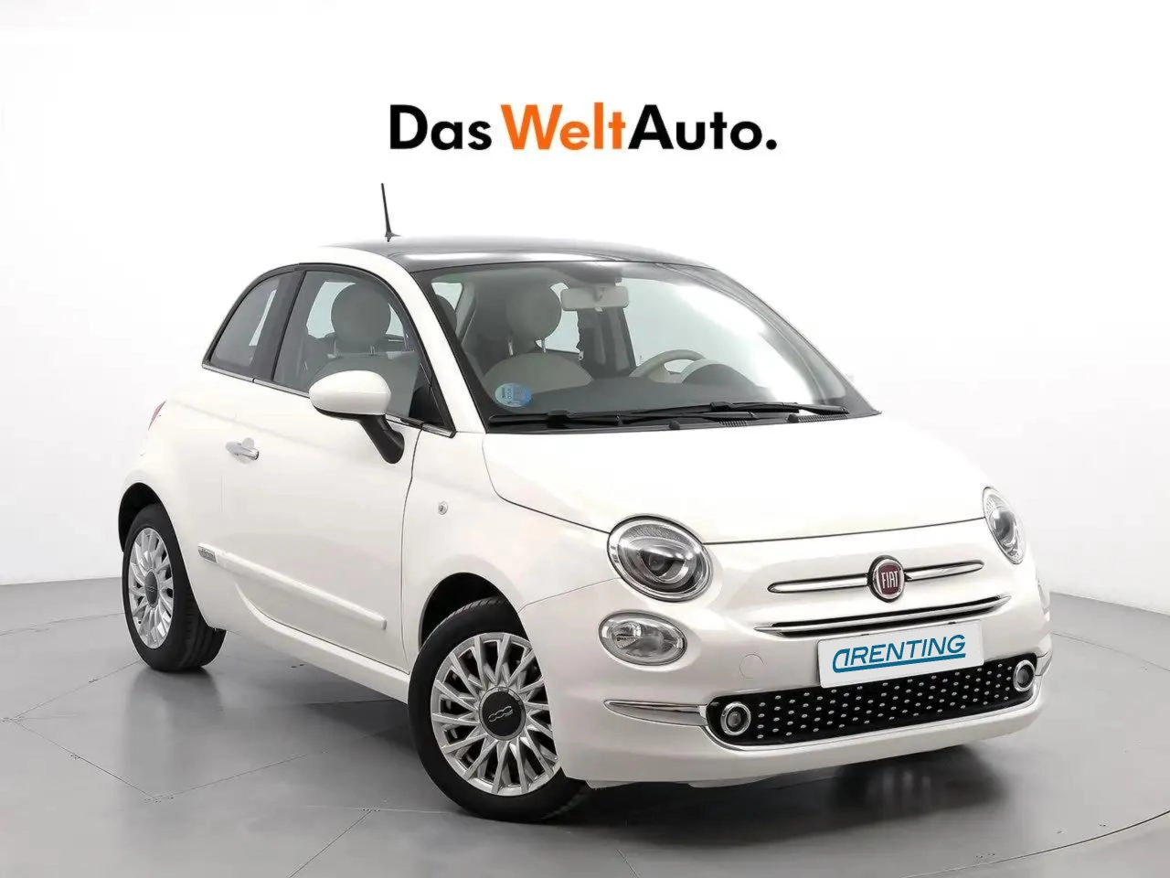 Renting Fiat 500 1.2 Lounge Blanco