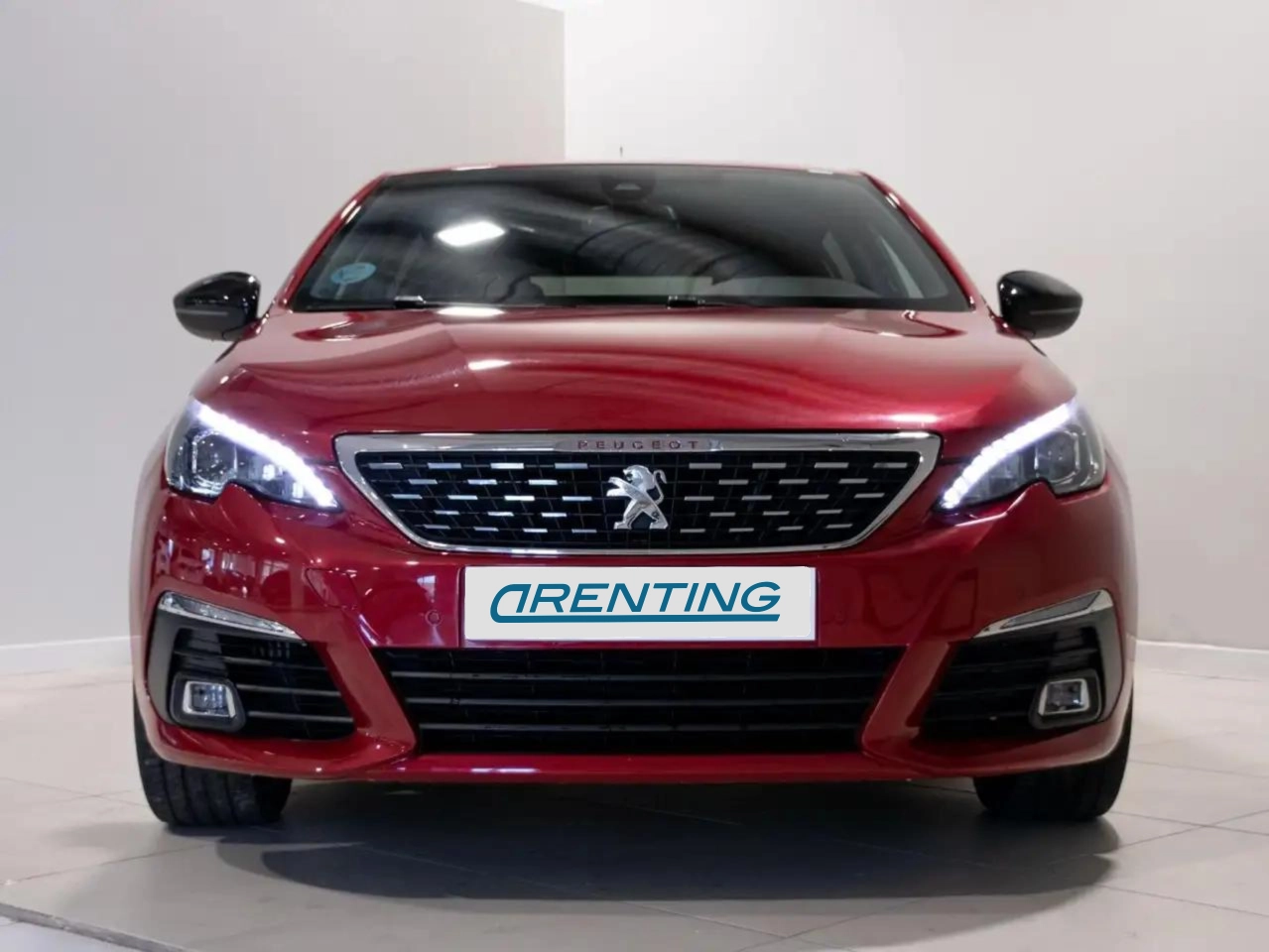 Renting Peugeot 308 1.2 PureTech S&S GT Line 130 Rojo