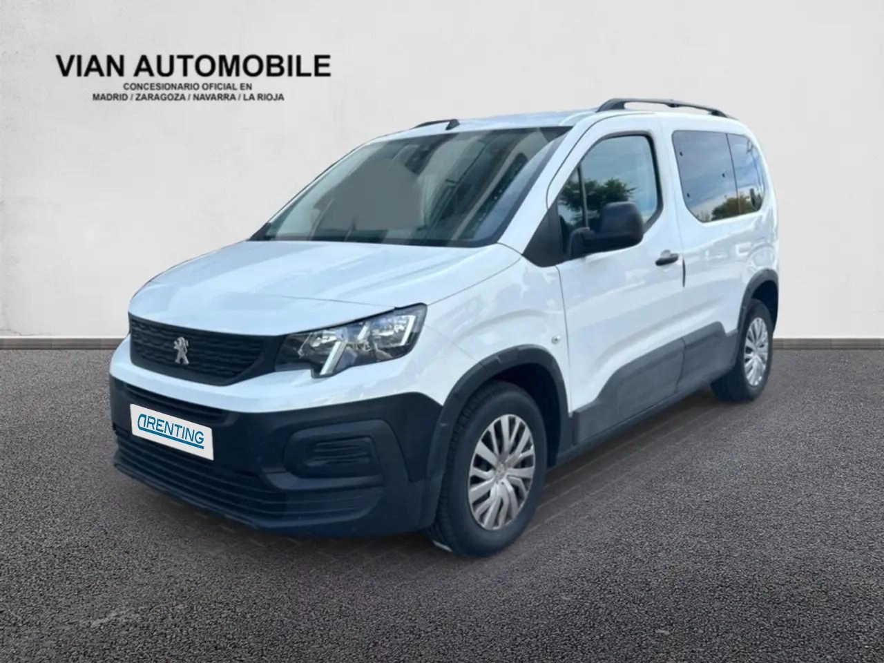 Renting Peugeot Rifter 1.2 PureTech S&S Standard Active Pack 110 Blanco