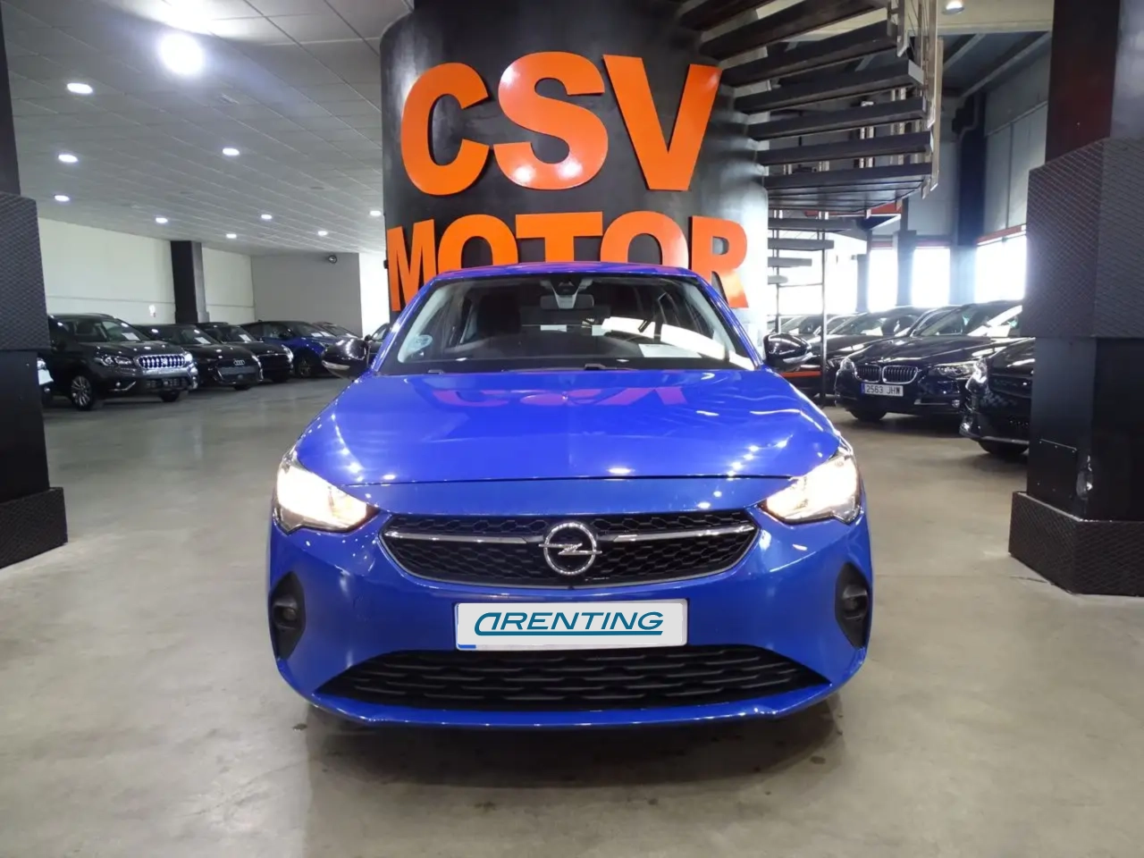 Renting Opel Corsa 1.2 XEL S/S Edition 75 Azul 2