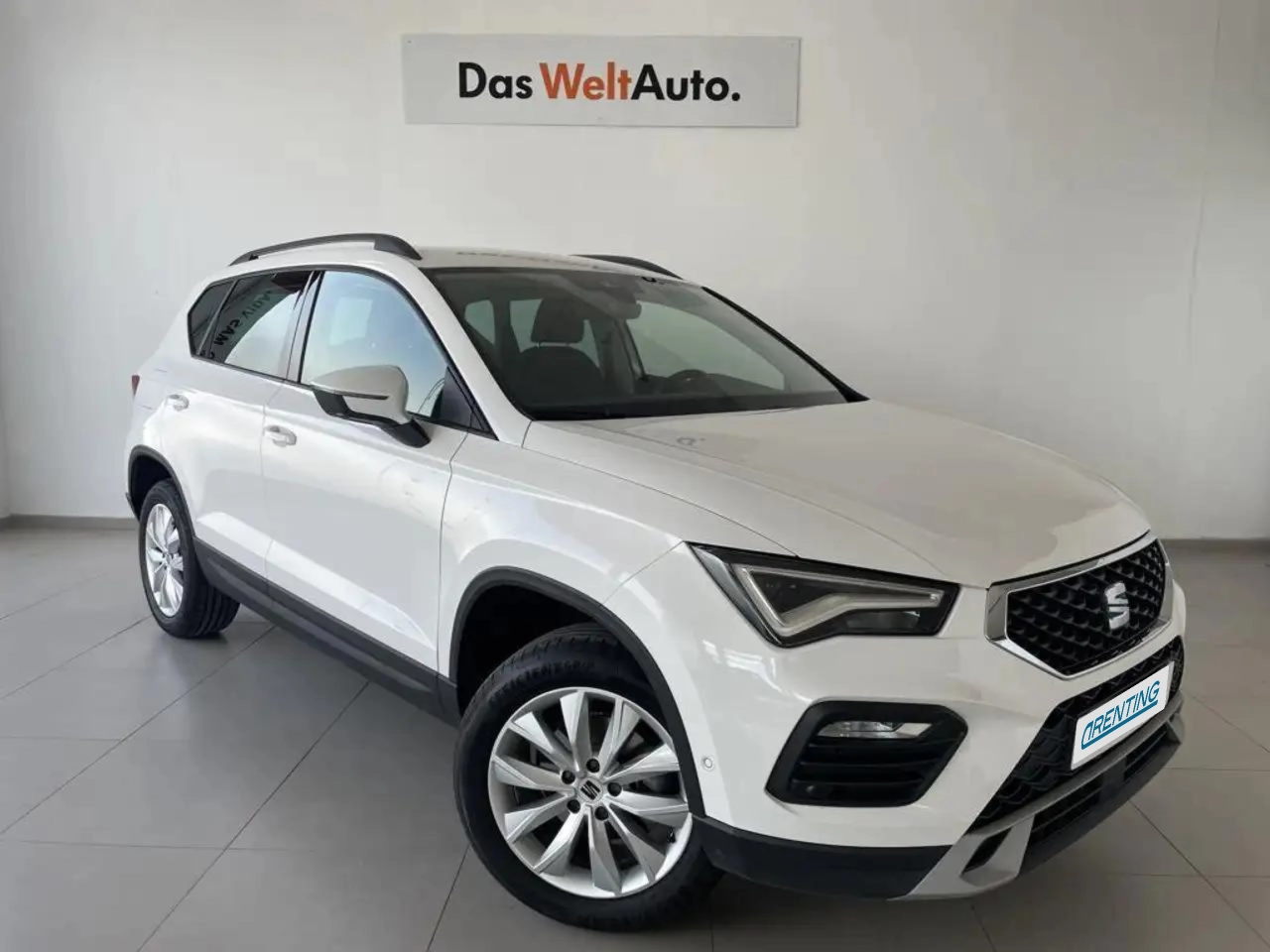 Renting SEAT Ateca 1.5 EcoTSI S&S Style XM Blanco 2