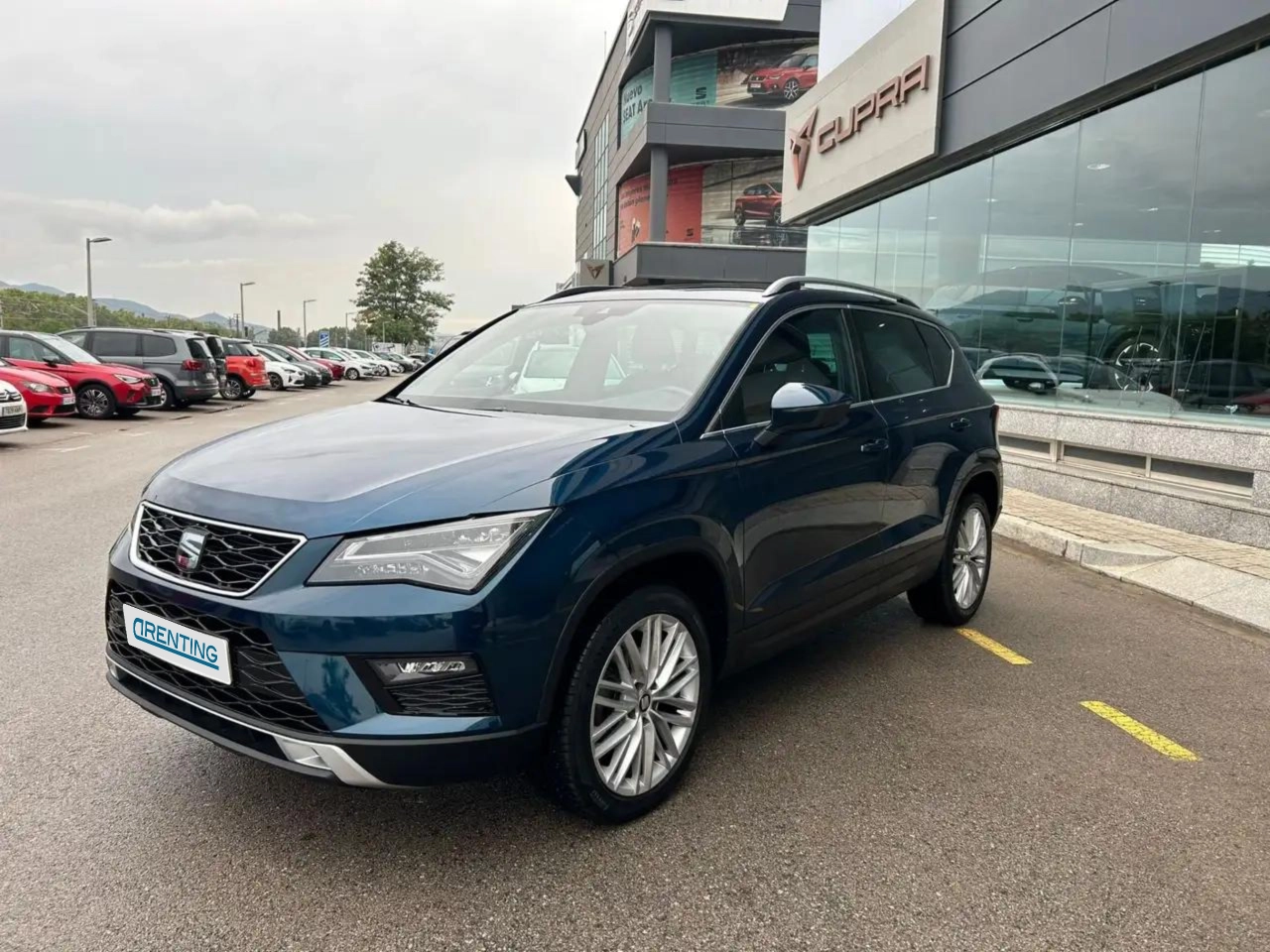 Renting SEAT Ateca 1.5 EcoTSI S&S Xcellence DSG Azul 1