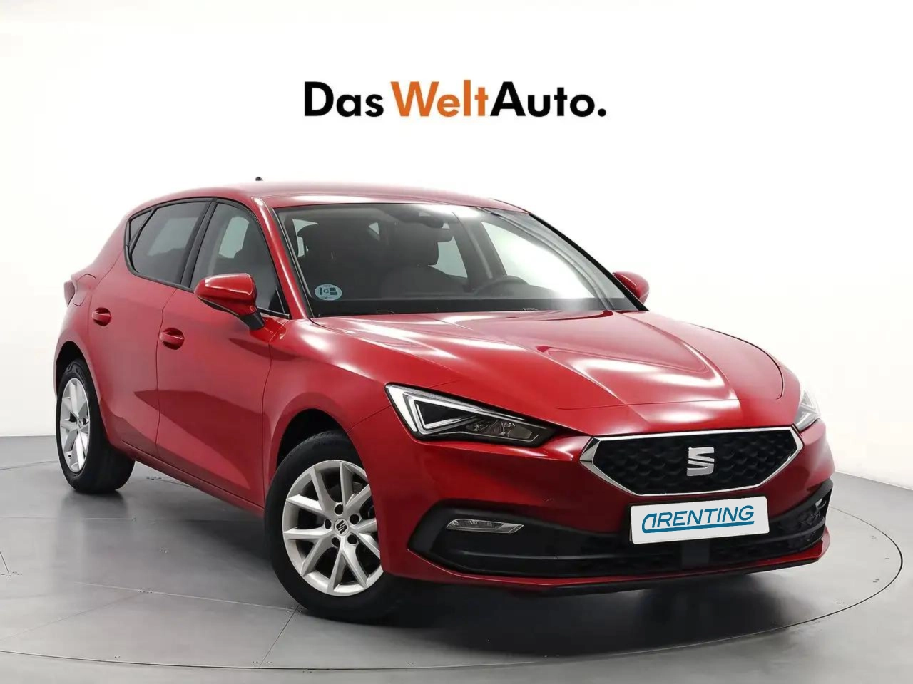 Renting SEAT Leon 1.5 TSI 96kW S&S Style Rojo