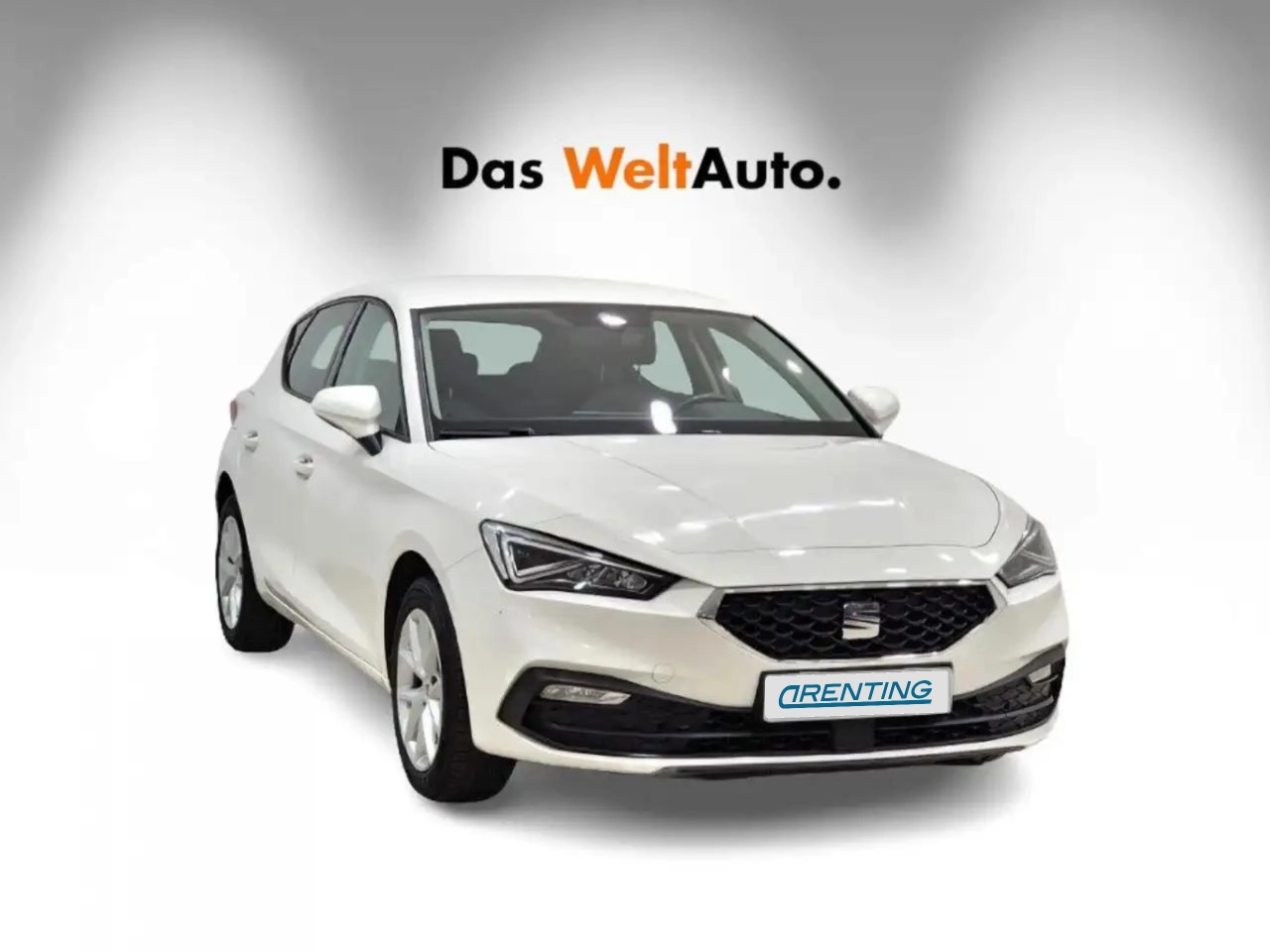 Renting SEAT Leon 1.5 TSI S&S Style 130 Blanco