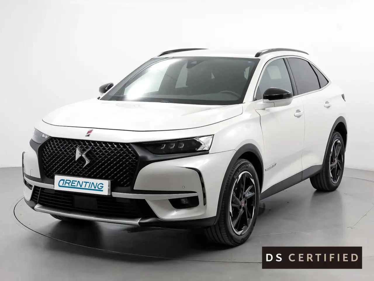 Renting DS Automobiles DS 7 Crossback 1.5BlueHDi Performance Line Aut. Blanco 1