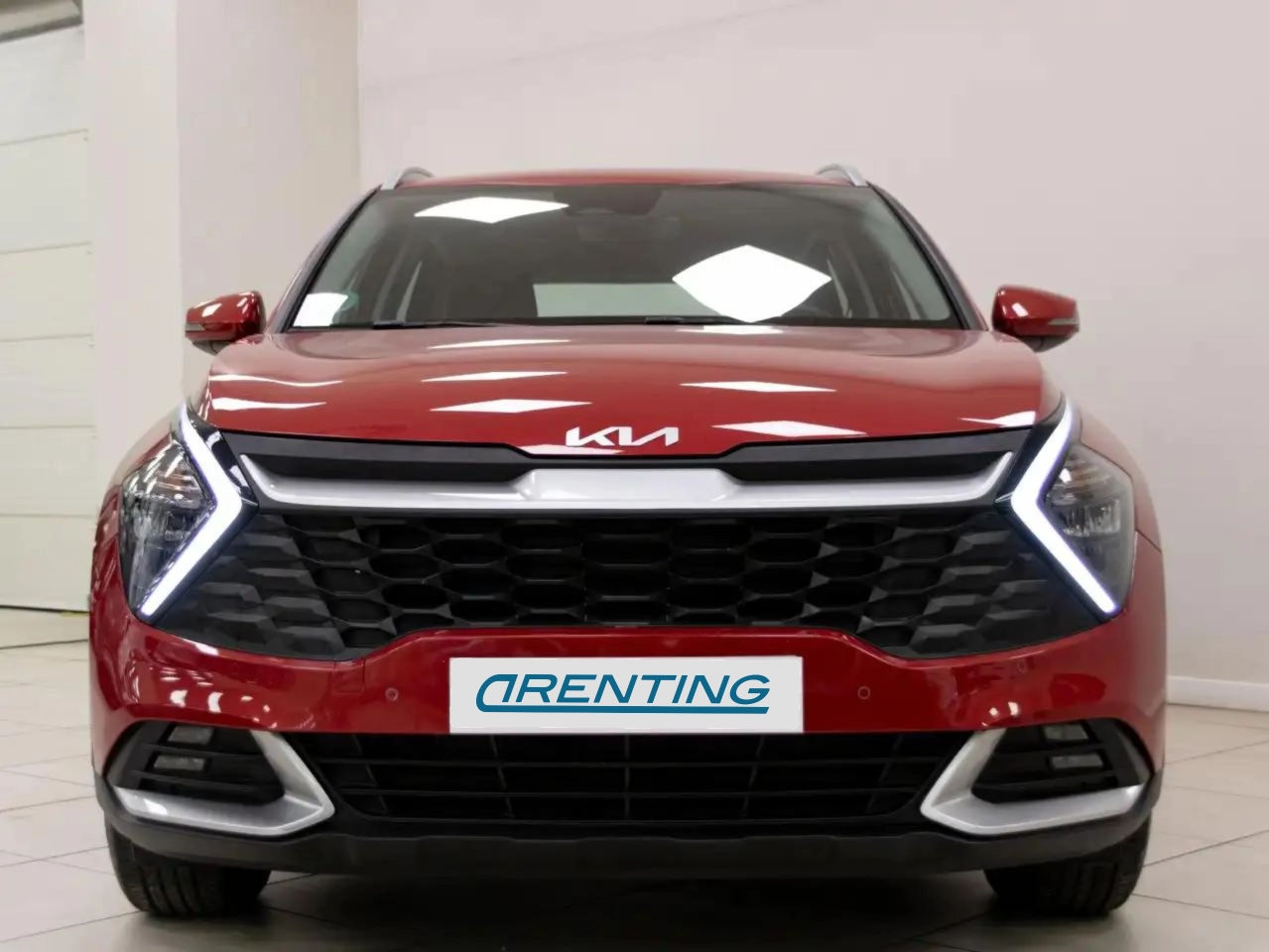 Renting Kia Sportage 1.6 CRDi MHEV Drive 4×2 136 Rojo