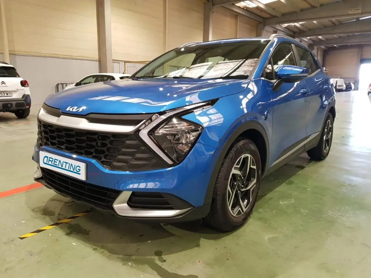 Renting Kia Sportage 1.6 T-GDi Concept 150 Azul