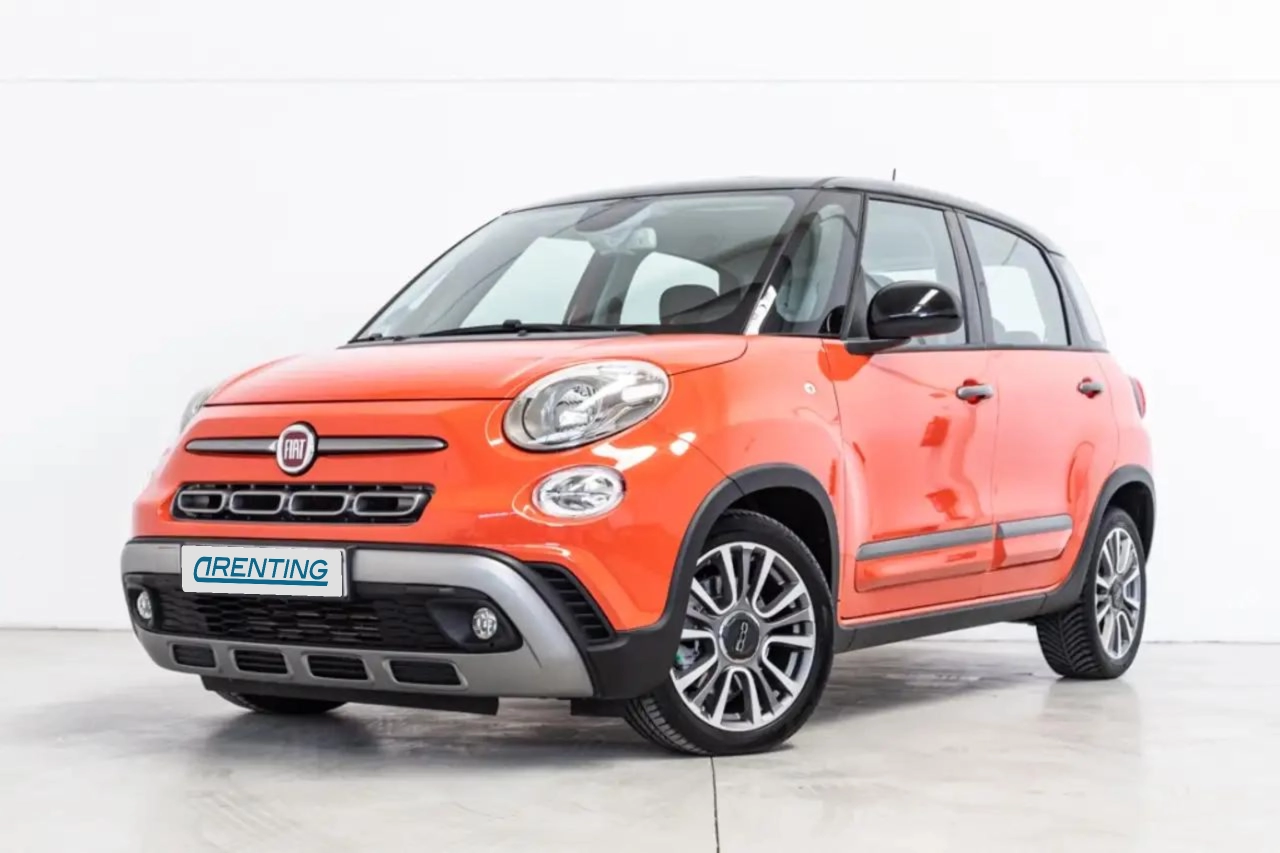 Renting Fiat 500L 1.6Mjt II S&S Cross Naranja