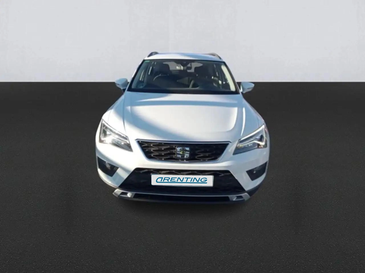 Renting SEAT Ateca 1.6TDI CR S&S Ecomotive Style Blanco 2