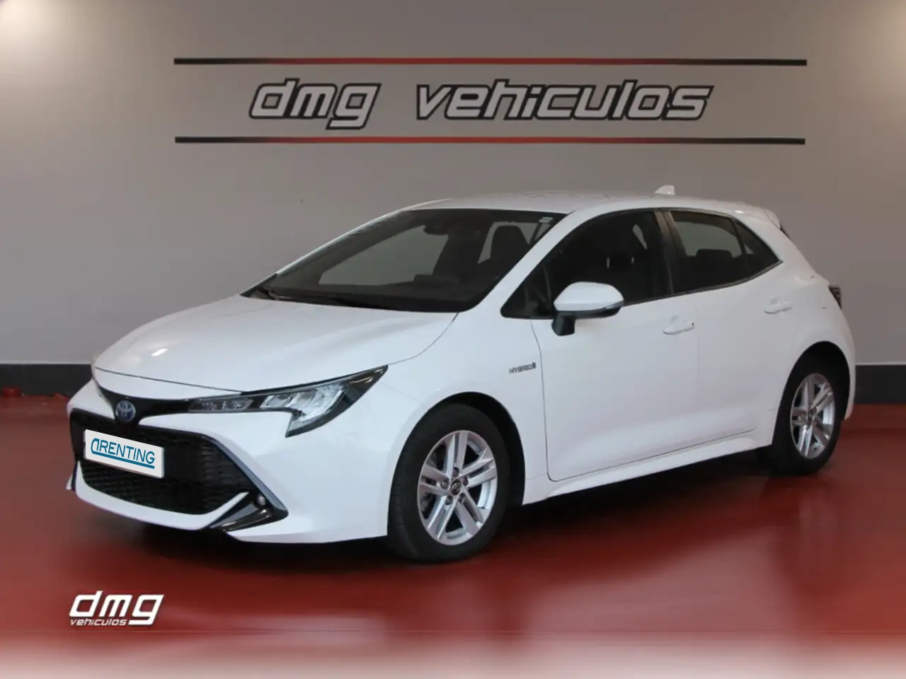 Renting Toyota Corolla 125H Active Tech Blanco 6