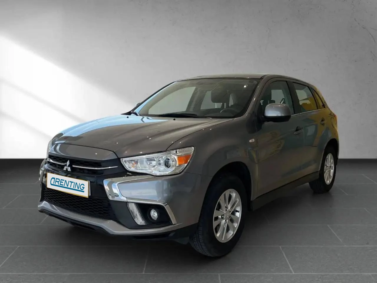 Renting Mitsubishi ASX 160 MPI Challenge Plateado