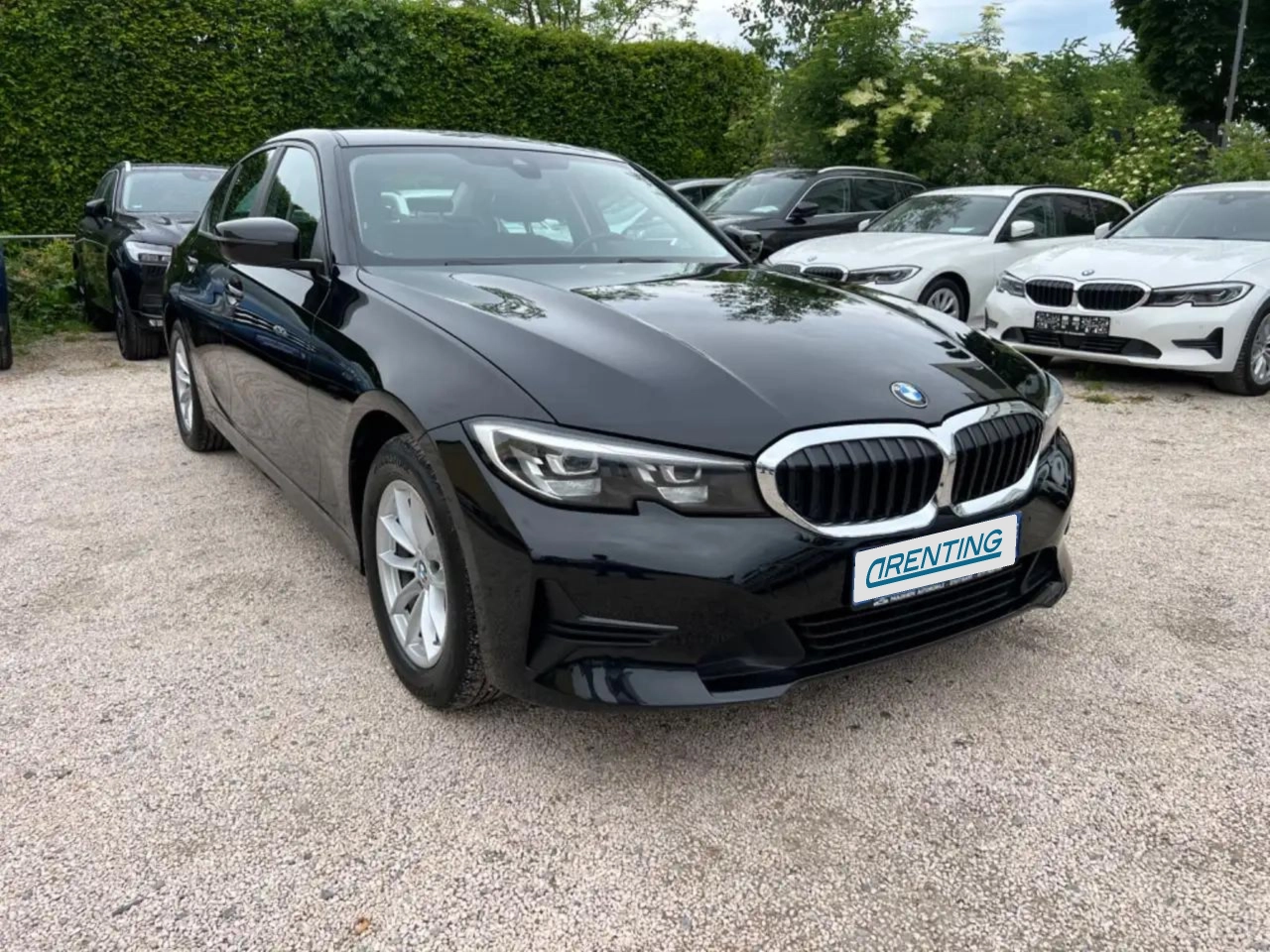 Renting BMW 320 190cv Automático de 4 Puertas 1