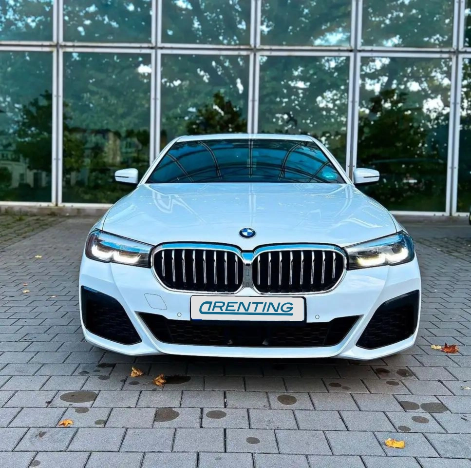 Renting BMW 520 190cv Automático de 4 Puertas 2