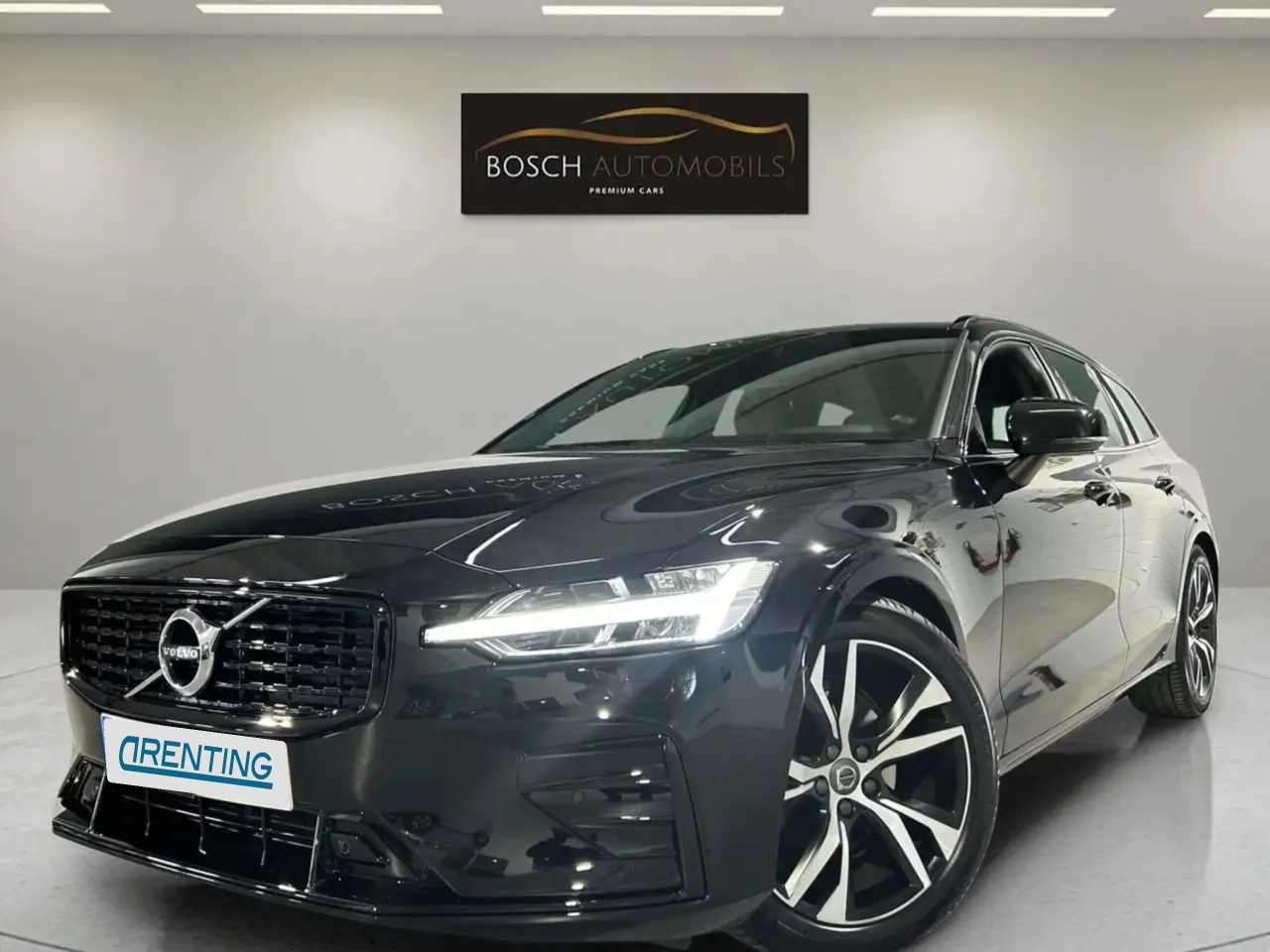 Renting Volvo V60 2.0 B4 G Plus Dark Auto 197cv Negro